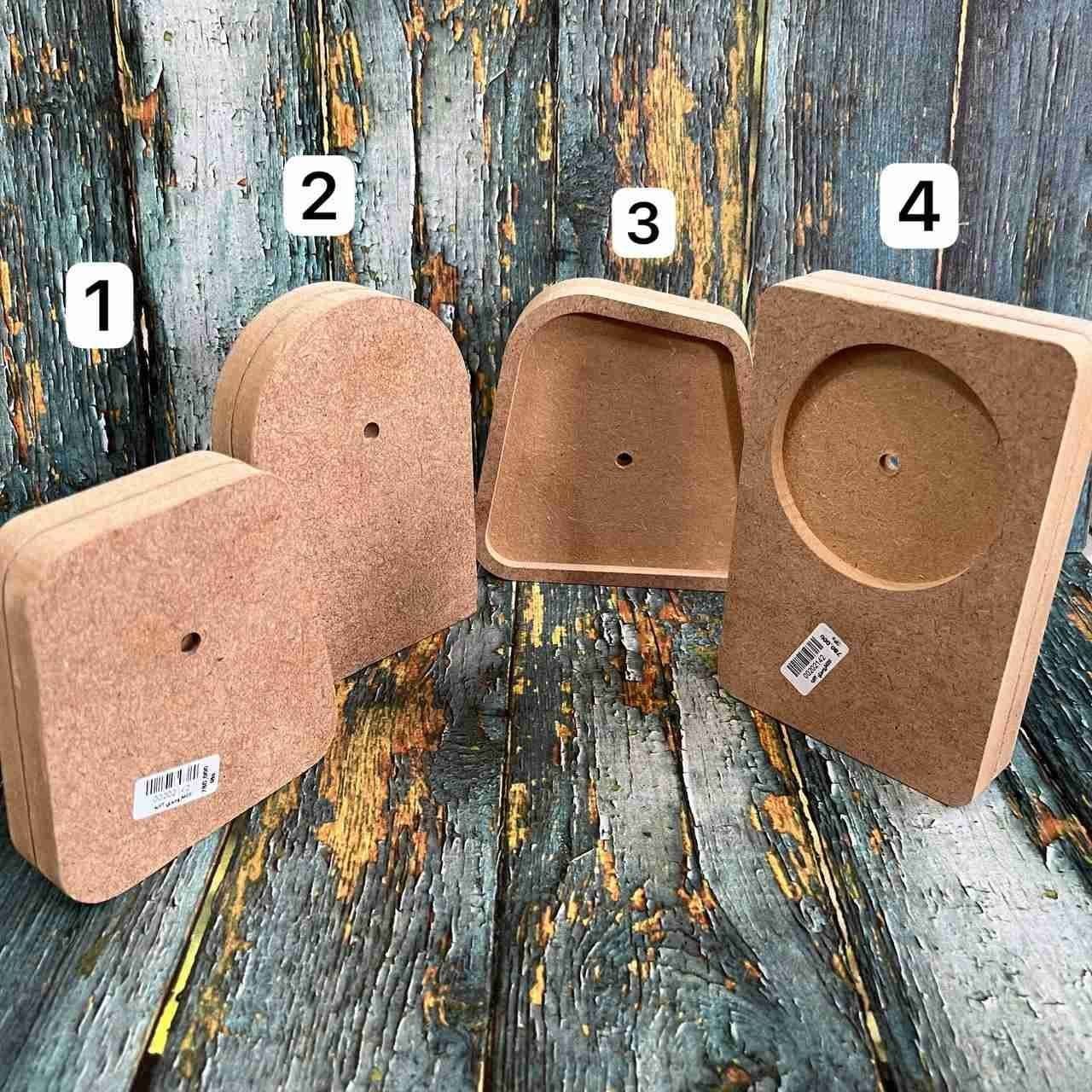 چهار عدد چوب ساعت از نمای رو به رو
