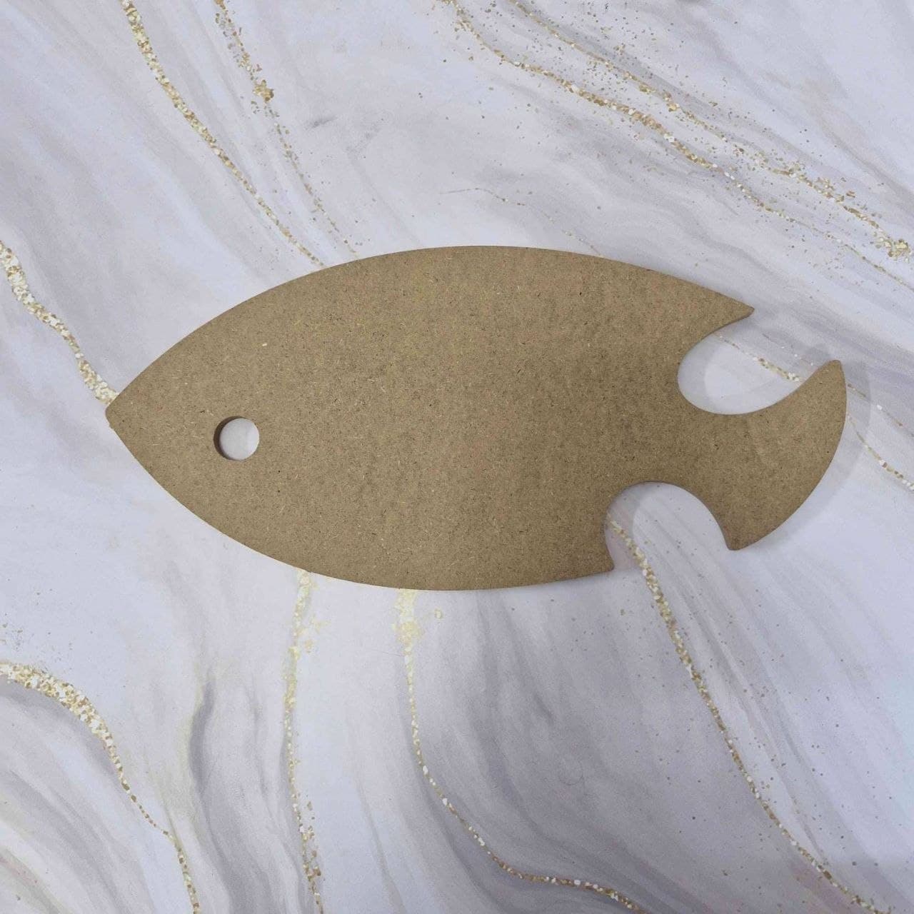 ماهی چوبی از نمای رو به رو